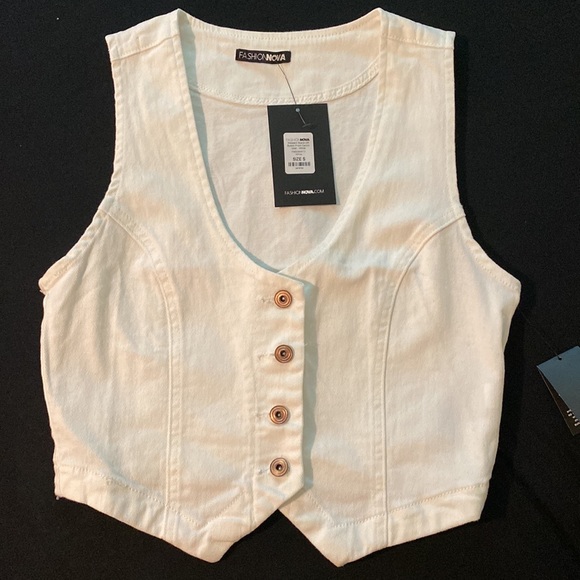 Fashion Nova White Denim Vest & Jeans Set - Picture 4 of 9